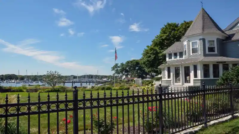 Why Fixing a Fence Is Almost Always Worth It Before Replacing It
